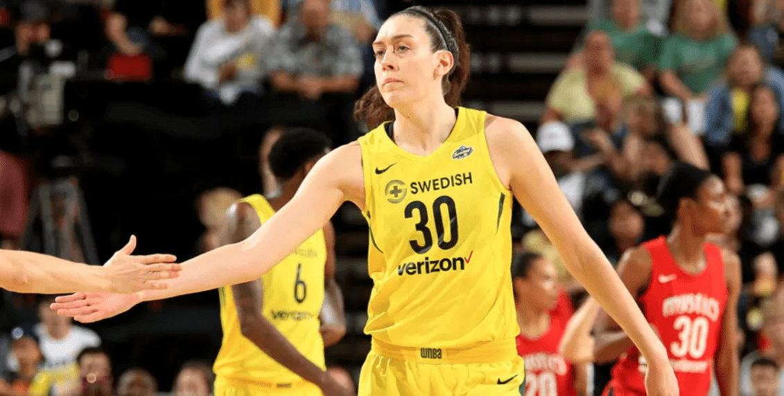 关于加时末段华盛顿奇才调整名单以备全明星赛；手感冰凉环节打磨；媒体盛赞；资深球员宣示担当的信息